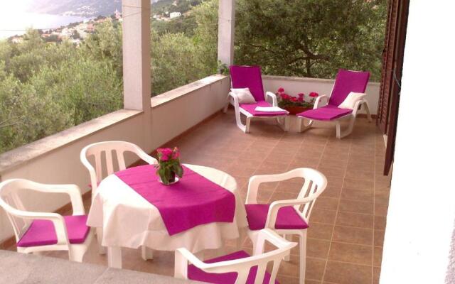 Holiday Home Oliveta