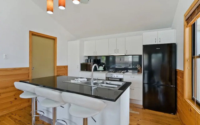 Newcastle Short Stay Apartments - Glebe Road Adamstown