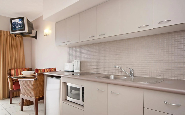 Southern Cross Atrium Apartments