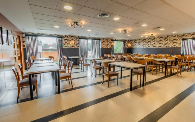Hotel Alhama