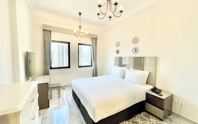 Spacious Marbella 2BR With Scenic Views