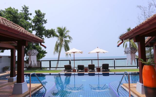 Pao Jin Poon Beach Front Villa