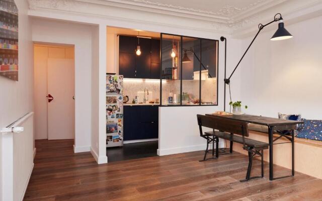 Design apartment in a Hype area near Montmartre
