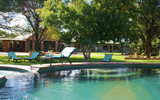 Otjiwa Safari Lodge