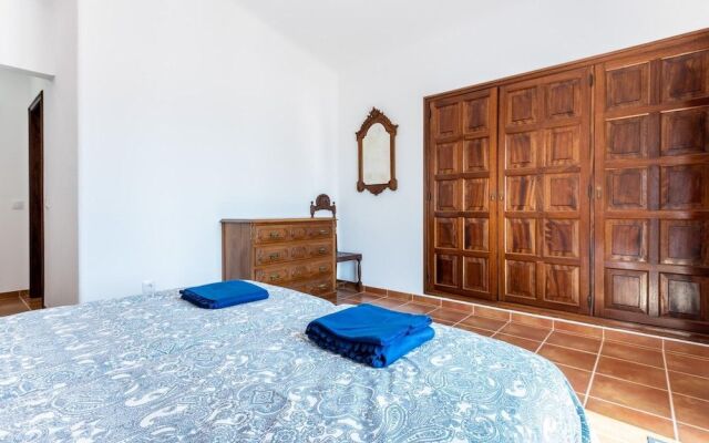 Casa Cinco Cupulas AM