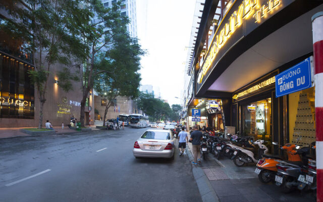 A&EM 19 Dong Du Hotel