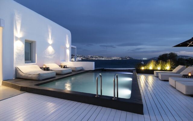 Nimbus Mykonos
