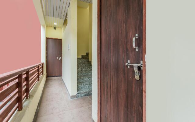 OYO 47033 Hotel Krishna