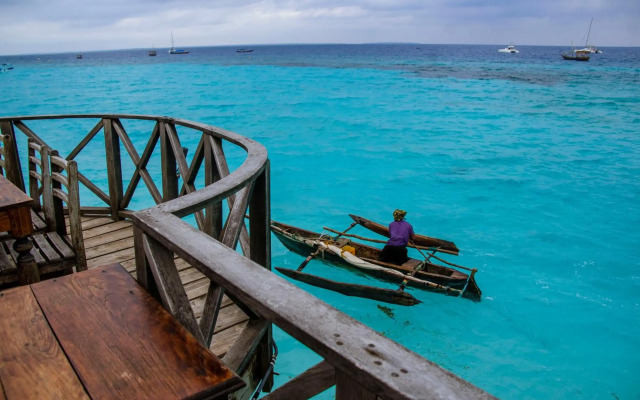 Langi Langi Beach Bungalows