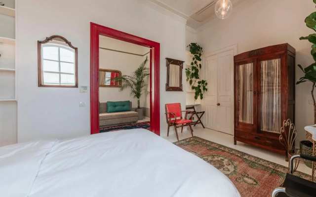 Gumruk Otel Urla
