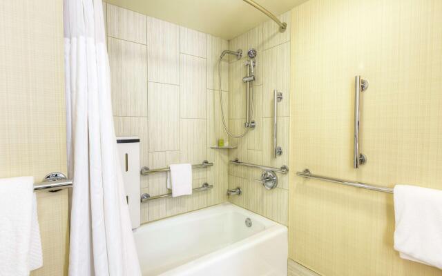 DoubleTree by Hilton Spokane City Center