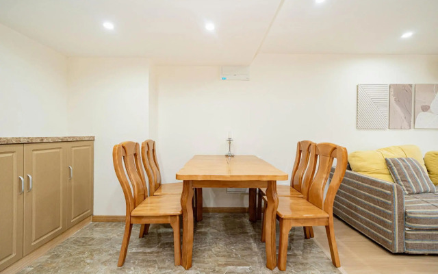 Shanghai Sealed Serviced apartment