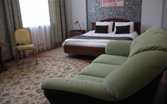 Stariy Stalingrad Hotel