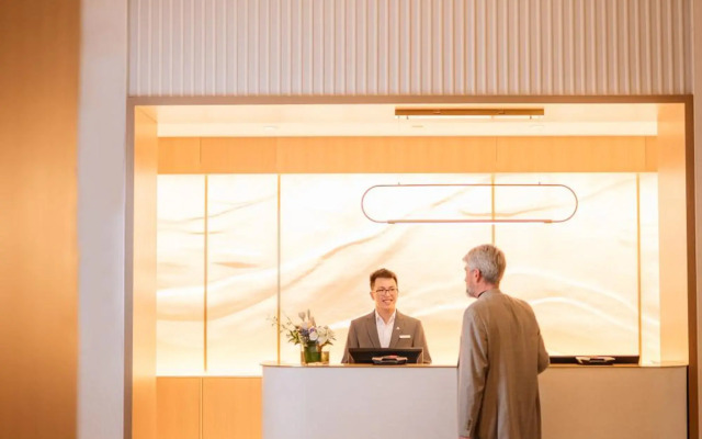 Montreal Marriott Chateau Champlain