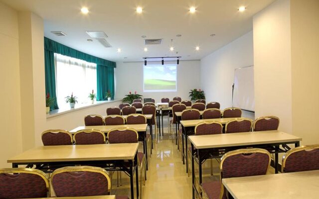 Garden Inn 4th Zhongshan Road Branch