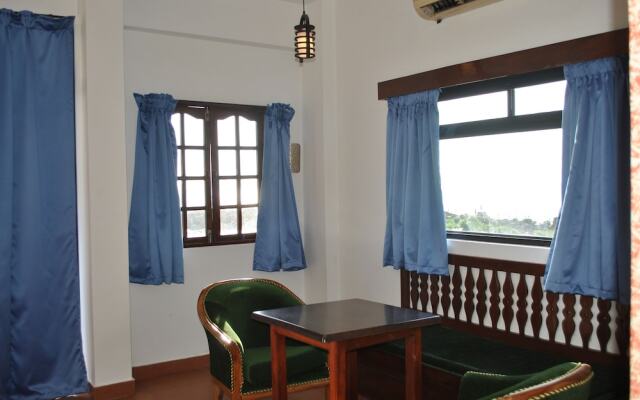 Newton Neelakanta Boutique – Kovalam