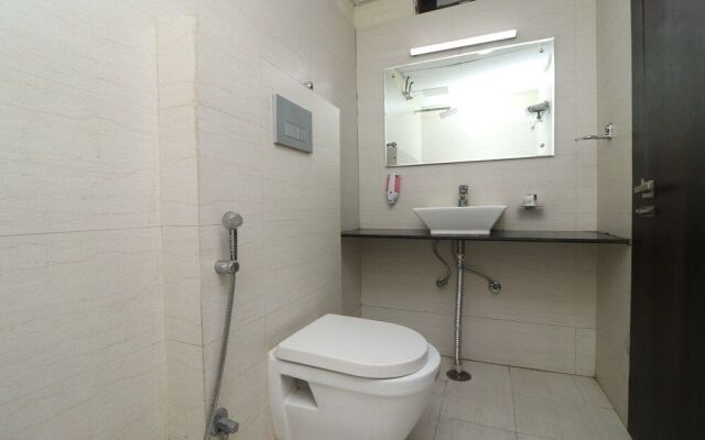 OYO 24637 Hotel Vandana Palace
