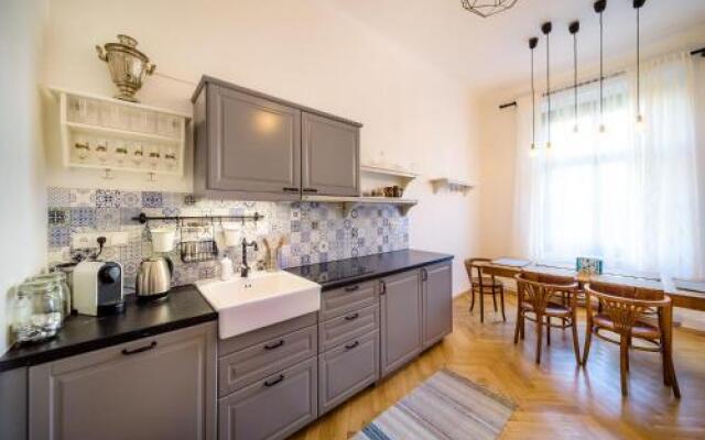 Harry Potter's apartment in Prague center