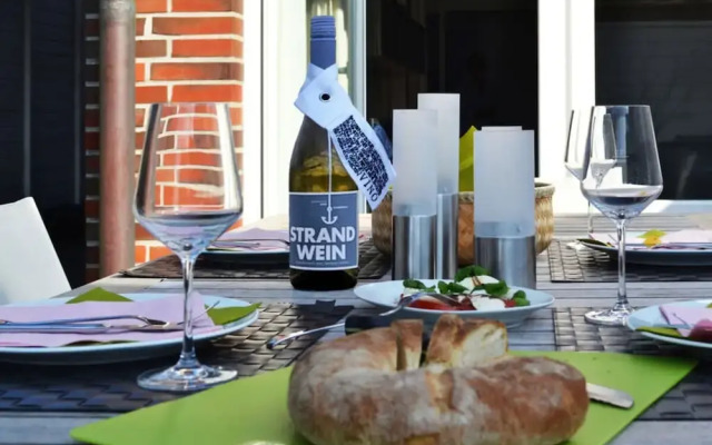 Christel Modern Retreat