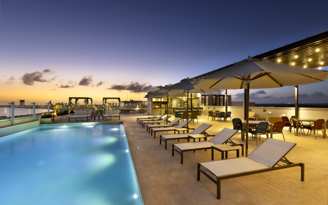 Residence Inn by Marriott Cancun Hotel Zone