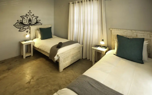 Sandy Feet Langebaan 8-sleeper