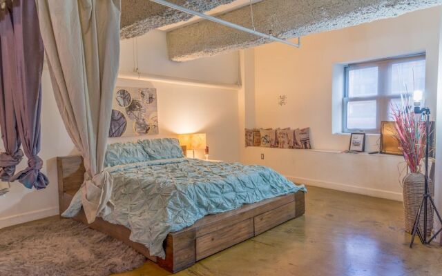Loft On Spring