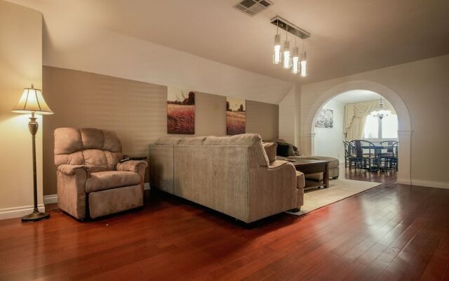 Luxurious 5BR near Las Vegas Strip