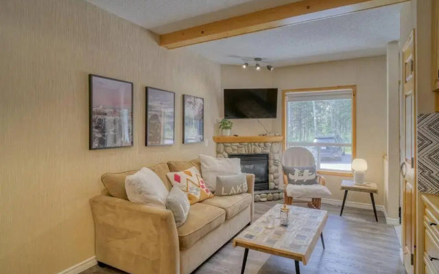 5 Mins to Banff - Cozy Townhome 2BR&2BATH - Banff Pass Included