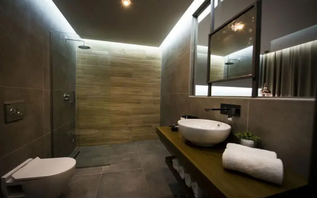 Golden Star Hotel - Adults Only (+16)