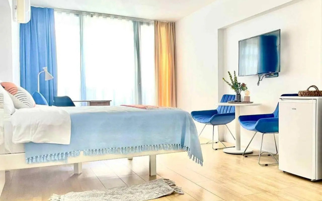 Seaview Appartment in Orbi Towers