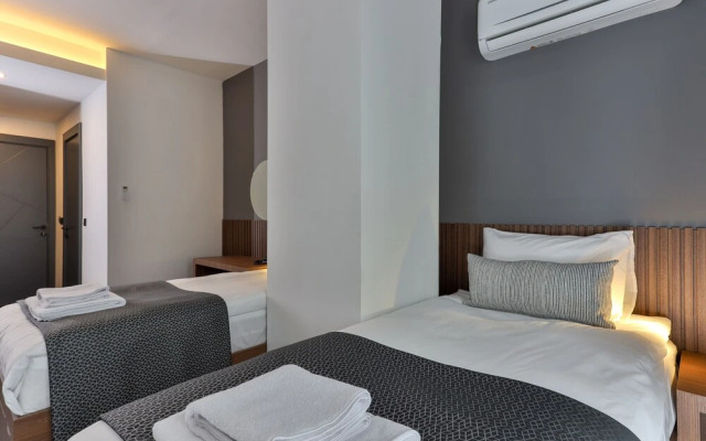 Wolf Of The City Hotel & Spa