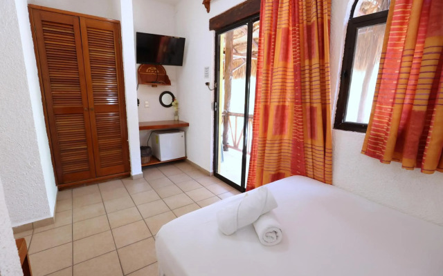 Hotel Bosque Caribe , 5th Av Zone