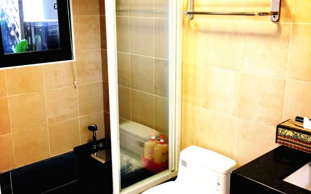Qi Hua Zhen Ju Homestay