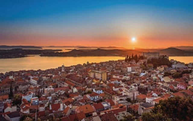 Beachfront Apartment Gaj 7