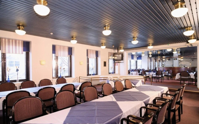 Hotel Tunneli