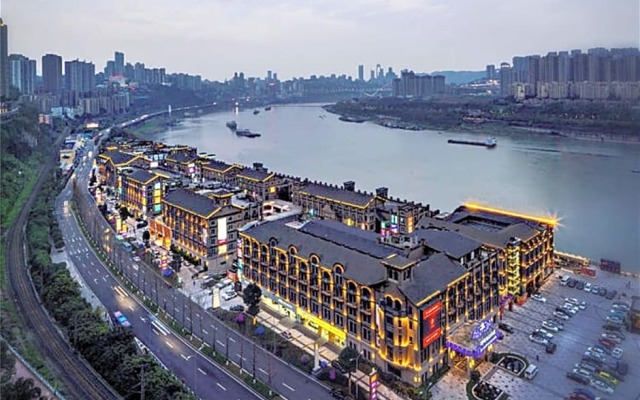 Chongqing Riverside Hotel