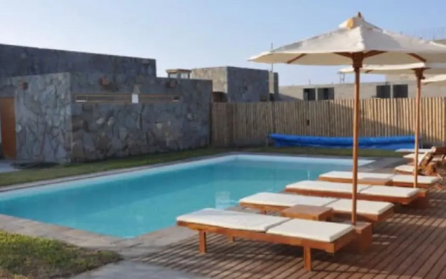 Perfect 5BR Villa With Private Terrace in Paracas