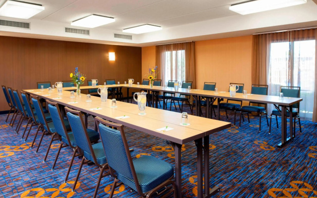 Courtyard by Marriott Chicago Glenview/Northbrook