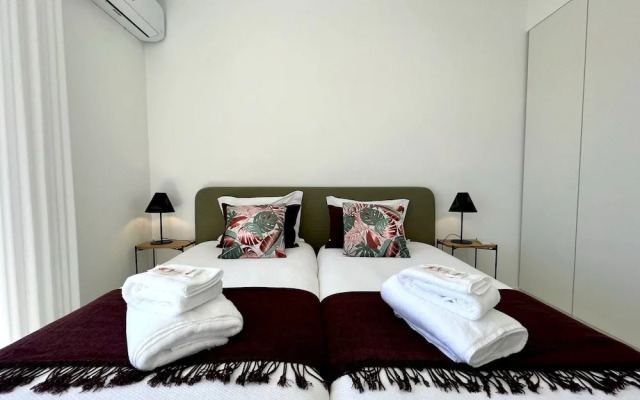 Faro Deluxe by Homing