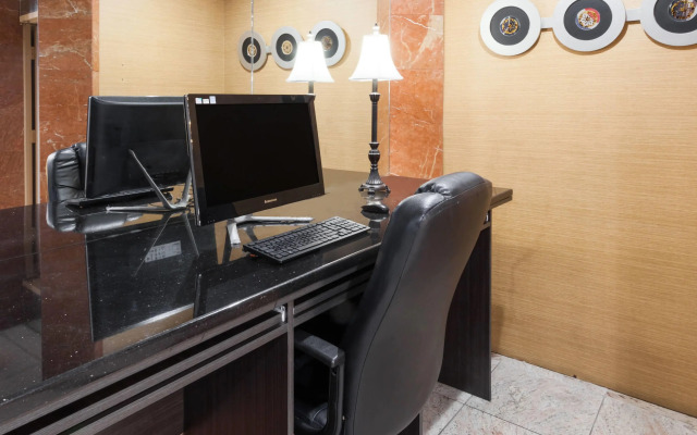 Ramada by Wyndham Newburgh/West Point