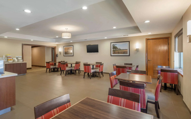 Comfort Suites McKinney - Allen