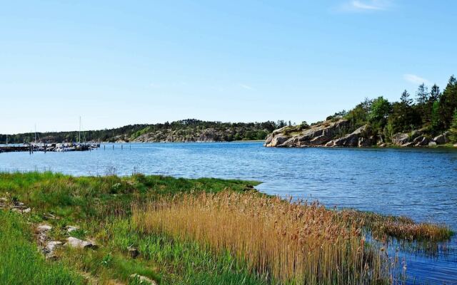 5 Person Holiday Home in Tanumshede