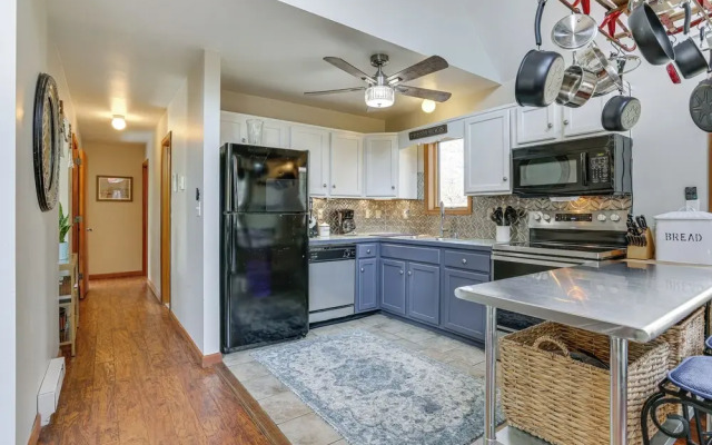 Bushkill Vacation Rental w/ Community Amenities!