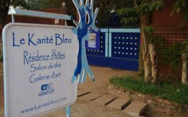 Le Karite Bleu in Ouagadougou, Burkina Faso from 165$, photos, reviews - zenhotels.com hotel front