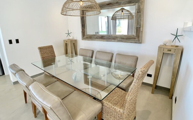 Modern Beachfront Paradise - Hermosa Palms 8 by RedAwning
