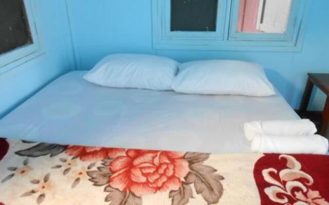 Mr. B Guesthouse