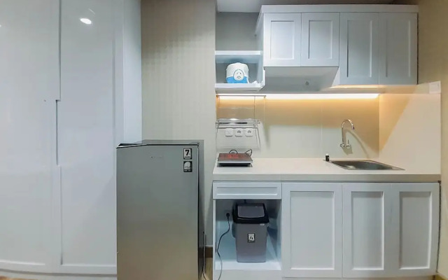 Great Deal And Homey Studio Room Patraland Amarta Apartment