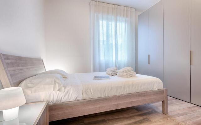 Polo Universitario by Mmega