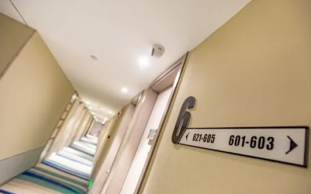 Home Inn Selected (Fuyang Linyi Mall) – Guest Rooms – Fuyang