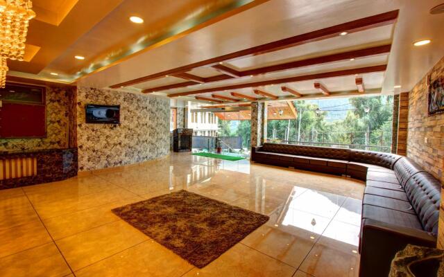 Hotel Manali Grand